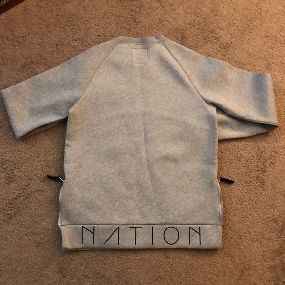 Grey Jay Z ROCNATION crewneck sweater - Picture 4 of 6